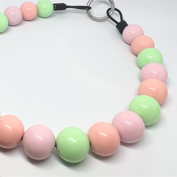 Watermelon Pink & Seafoam Green Beaded Dog Collar Necklace Size Medium - Picture 4 of 7